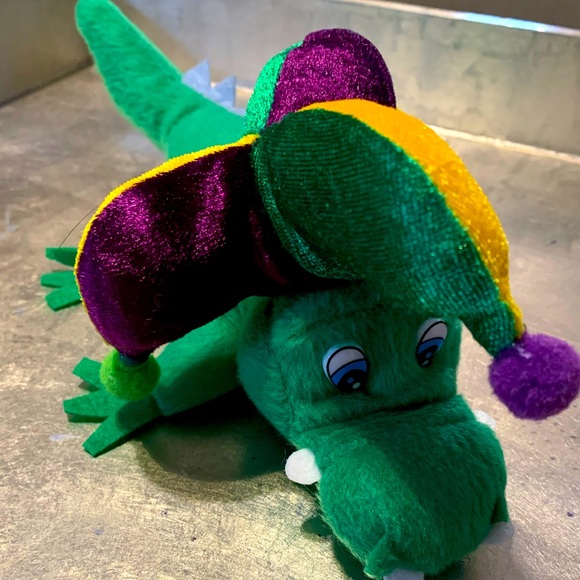 Toys New Orleans Stuffed Gator With Mardi Gras Hat Poshmark
